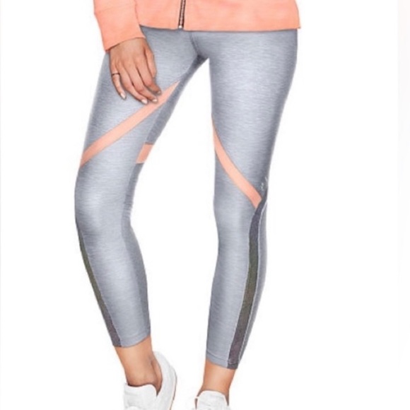 VS PINK Ultimate High-Waist Ankle Leggings - Picture 1 of 11